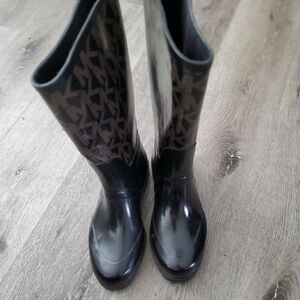 Michael Kors Collection Black and Brown Winter Boots